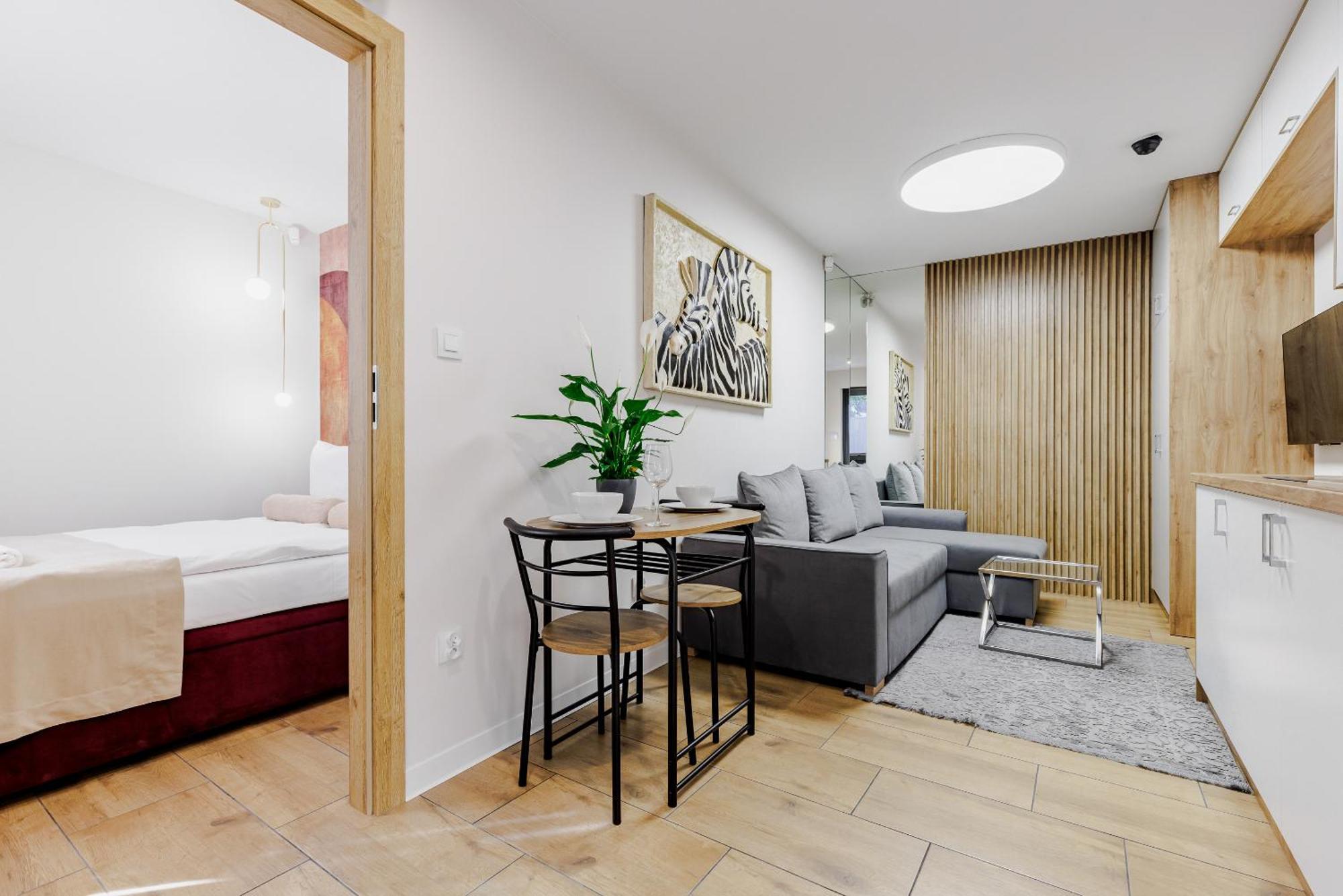 Aparthotel Cisza I Spokoj Raszyn Exterior foto